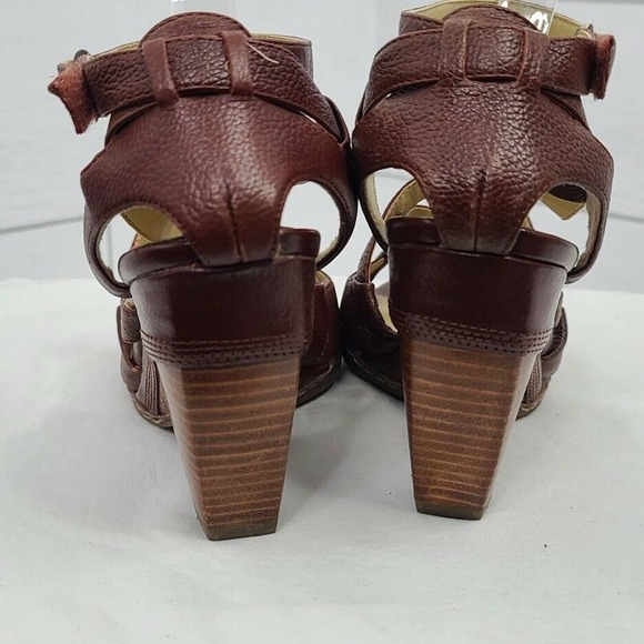 Max Studio Wedge Heels Brown 9M Strappy Sandal Leather Open Toe Xpect 4" Heel - Picture 7 of 11